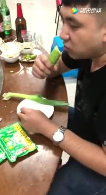 生孩子吃瓜,生孩子那些温馨又搞笑的瞬间