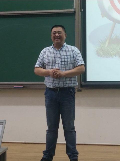 北外姚老师吃瓜,揭秘校园八卦背后的真相